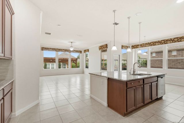 11915 TOWER FRST, San Antonio, TX 78253