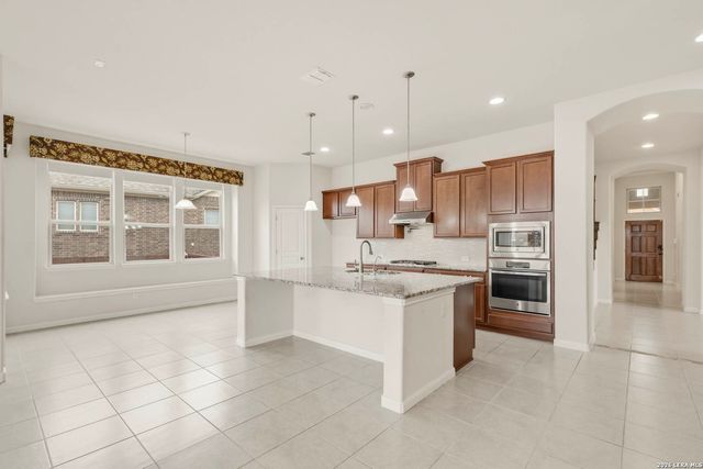 11915 TOWER FRST, San Antonio, TX 78253