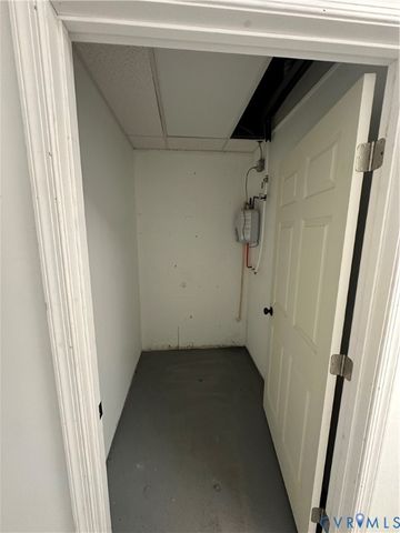 601 E Randolph Rd, Hopewell, VA 23860