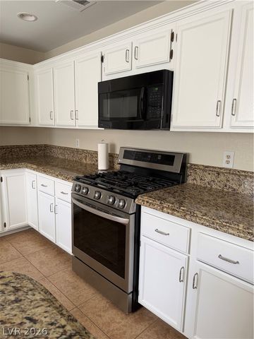 66 Chesney Drive, Henderson, NV 89074