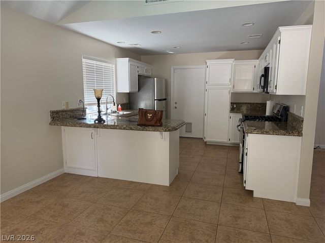 66 Chesney Drive, Henderson, NV 89074