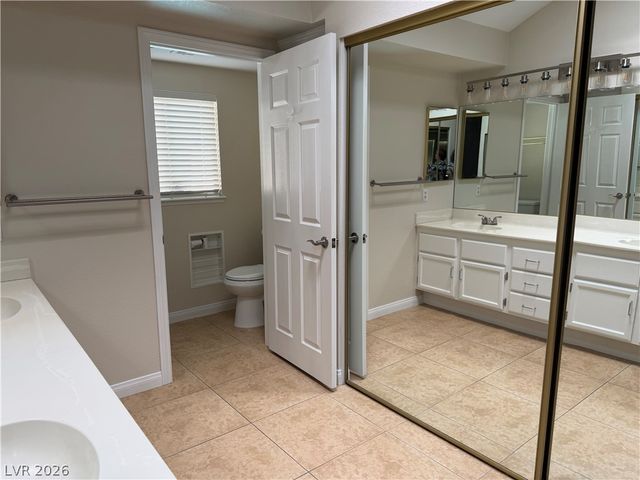 66 Chesney Drive, Henderson, NV 89074