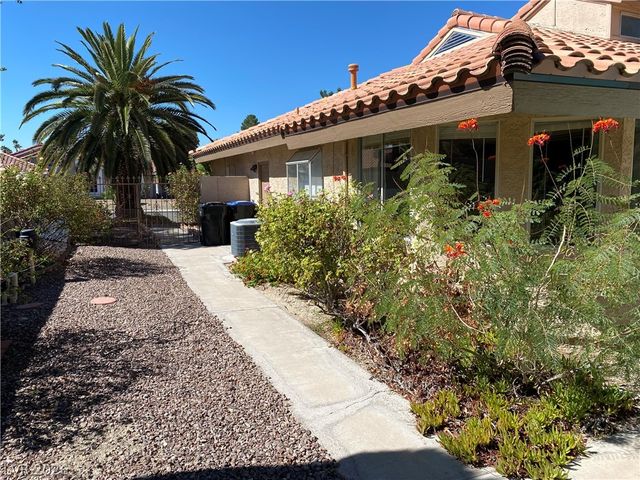 66 Chesney Drive, Henderson, NV 89074