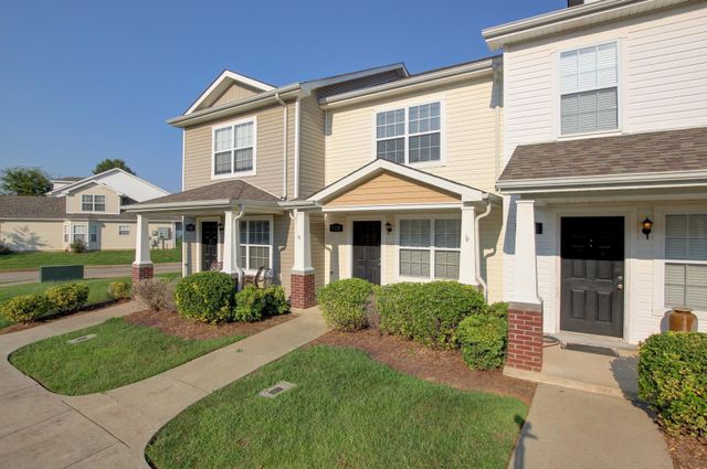 112 Alexander Blvd, Clarksville, TN 37040