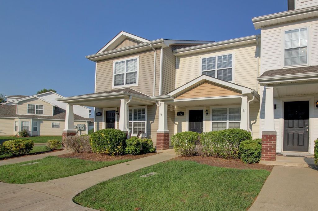 112 Alexander Blvd, Clarksville, TN 37040