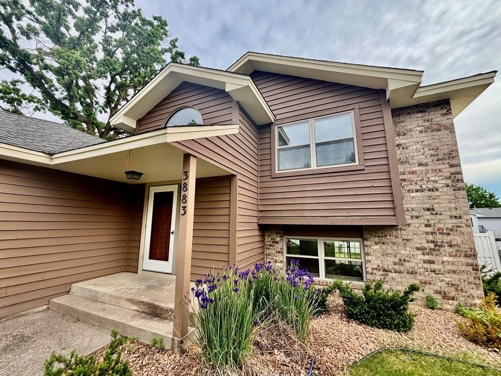 3883 97th Lane NE, Blaine, MN 55014 — photo 2