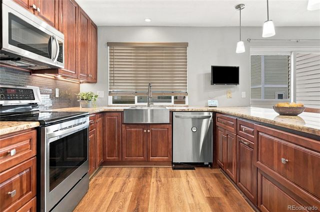 1050 S Monaco Street Parkway 103, Denver, CO 80224
