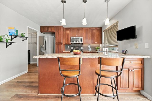 1050 S Monaco Street Parkway 103, Denver, CO 80224