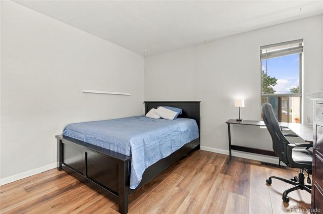 1050 S Monaco Street Parkway 103, Denver, CO 80224