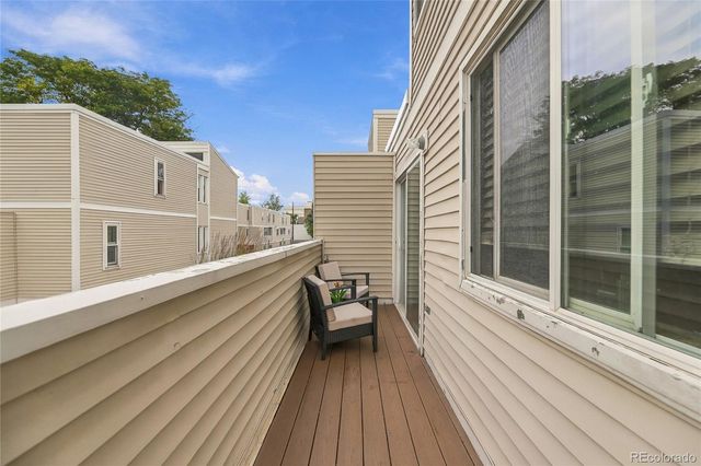 1050 S Monaco Street Parkway 103, Denver, CO 80224