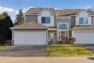 319 Wilderness Drive, Chaska, MN 55318