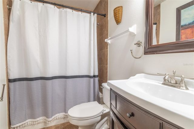5501 CHATHAM WOODS COURT, Orlando, FL 32808