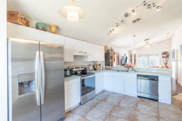 5501 CHATHAM WOODS COURT, Orlando, FL 32808