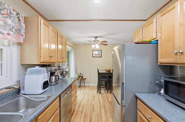 425 Dorset St Unit 21, South Burlington, VT 05403