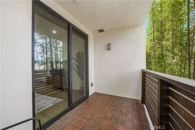 4140 Glencoe Avenue 202, Los Angeles, CA 90292