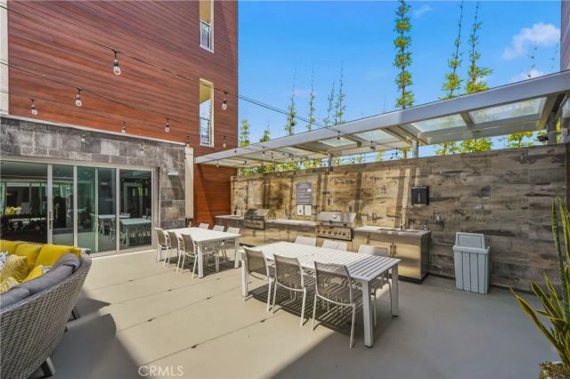 4140 Glencoe Avenue 202, Los Angeles, CA 90292