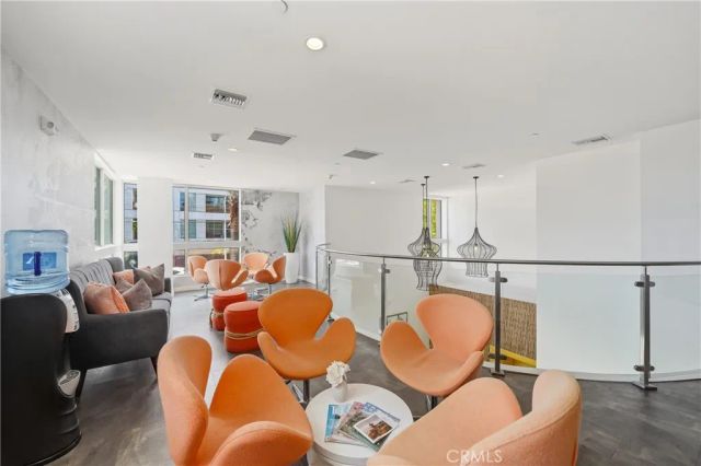 4140 Glencoe Avenue 202, Los Angeles, CA 90292