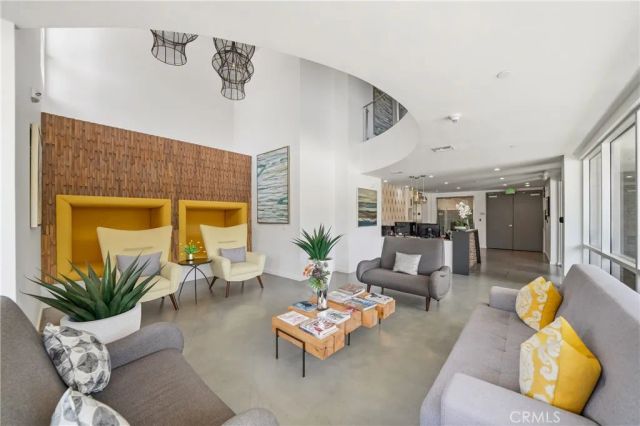 4140 Glencoe Avenue 202, Los Angeles, CA 90292