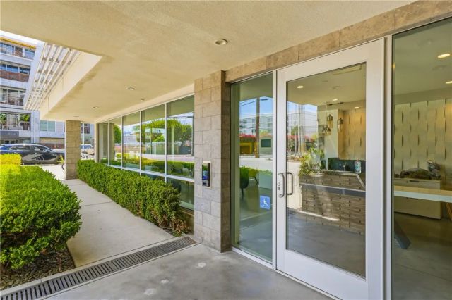 4140 Glencoe Avenue 202, Los Angeles, CA 90292