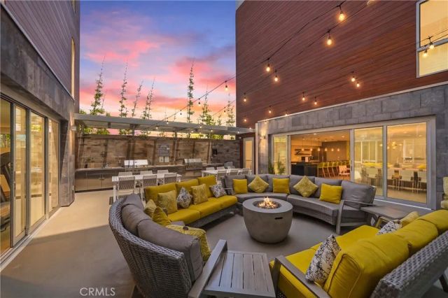 4140 Glencoe Avenue 202, Los Angeles, CA 90292