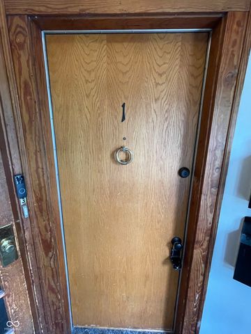 537 E 11th Street 1, Indianapolis, IN 46202