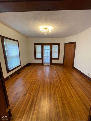 537 E 11th Street 1, Indianapolis, IN 46202