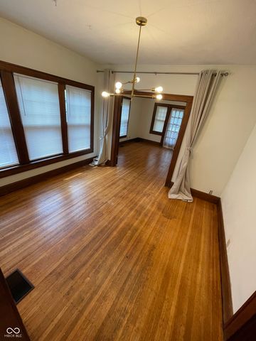537 E 11th Street 1, Indianapolis, IN 46202