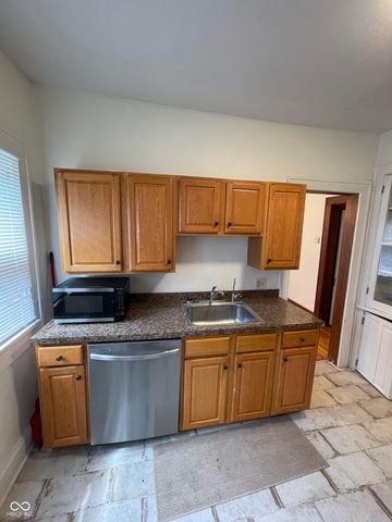 537 E 11th Street 1, Indianapolis, IN 46202