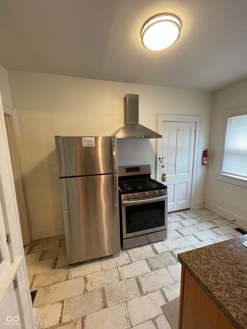 537 E 11th Street 1, Indianapolis, IN 46202