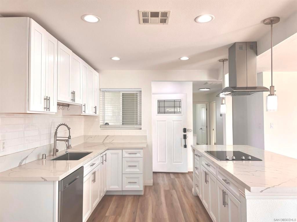 4106 Dellwood St, San Diego, CA 92111