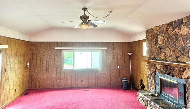 27334 Perry Street, Roseville, MI 48066