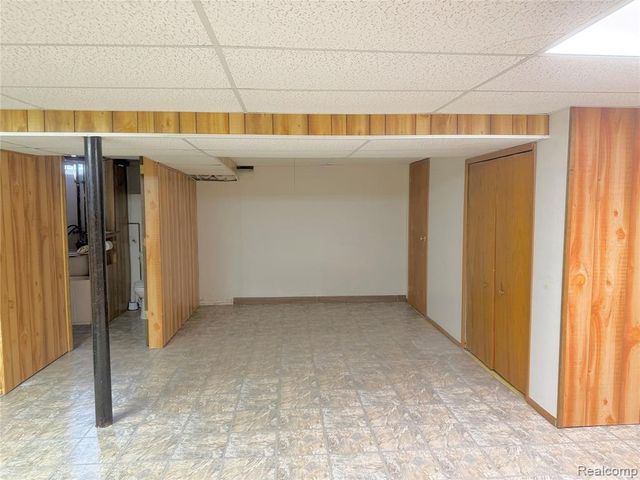 27334 Perry Street, Roseville, MI 48066