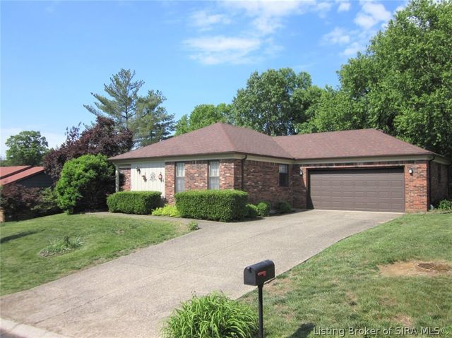 1124 Carriage Lane, New Albany, IN 47150