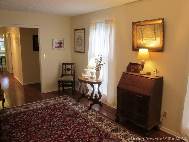 1124 Carriage Lane, New Albany, IN 47150