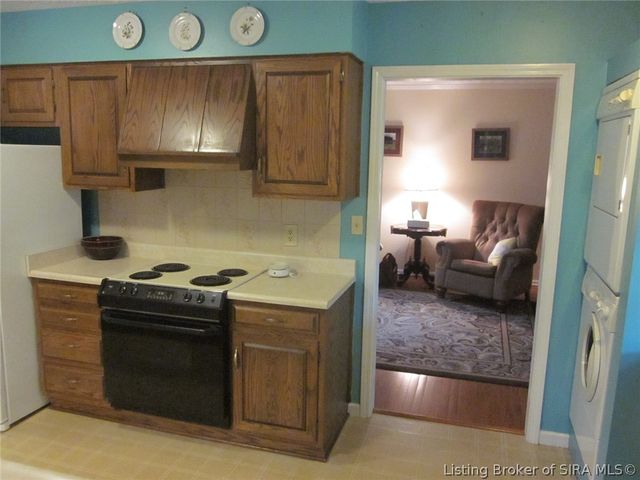 1124 Carriage Lane, New Albany, IN 47150