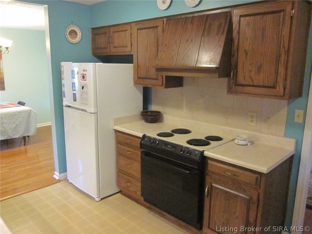 1124 Carriage Lane, New Albany, IN 47150