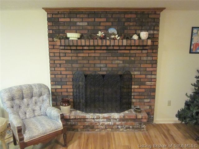 1124 Carriage Lane, New Albany, IN 47150