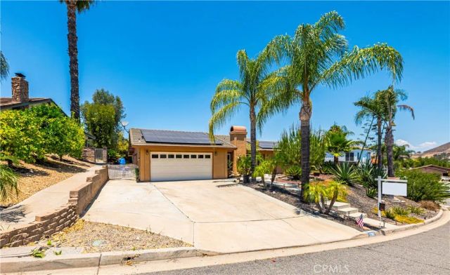 22862 Calcutta, Canyon Lake, CA 92587
