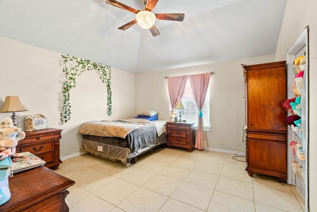 7418 Oshman Dr, Corpus Christi, TX 78414