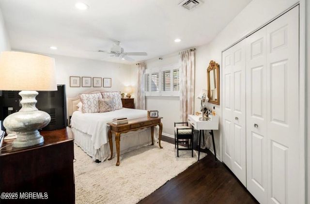 85 Tower Hill Drive 608, Red Bank, NJ 07701