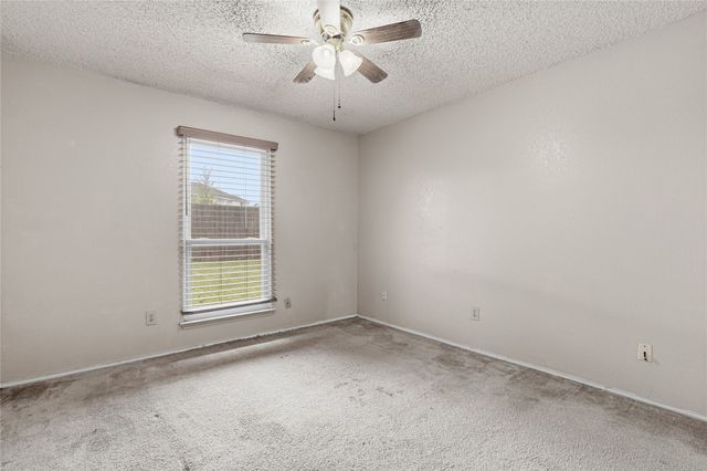 6228 Fernwood Drive, Arlington, TX 76001