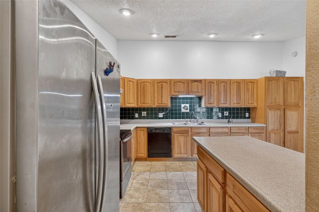 6228 Fernwood Drive, Arlington, TX 76001