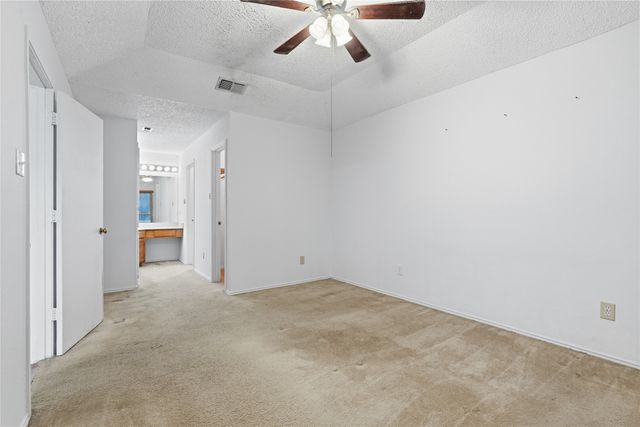 6228 Fernwood Drive, Arlington, TX 76001