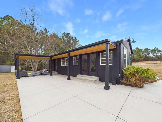 451 County Road 29, Riceville, TN 37370