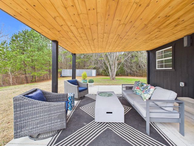 451 County Road 29, Riceville, TN 37370