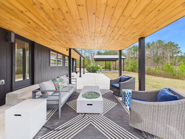 451 County Road 29, Riceville, TN 37370