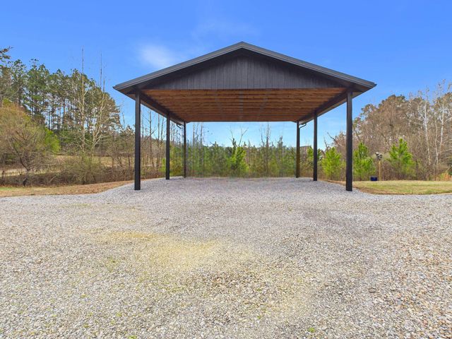 451 County Road 29, Riceville, TN 37370