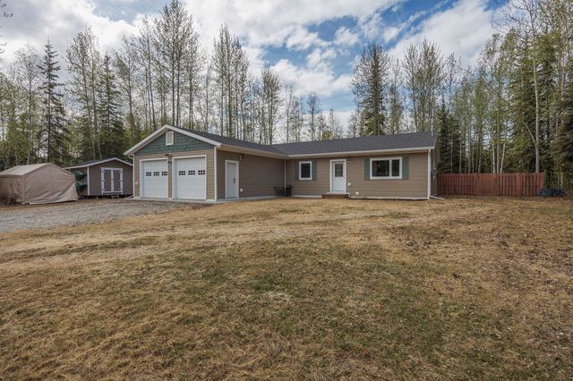 2267 MOONLIGHT DRIVE, North Pole, AK 99705