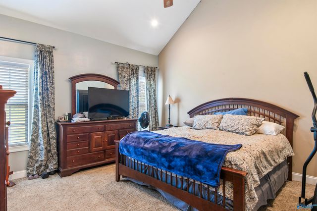 276 Brown Acres Road, Guntersville, AL 35976