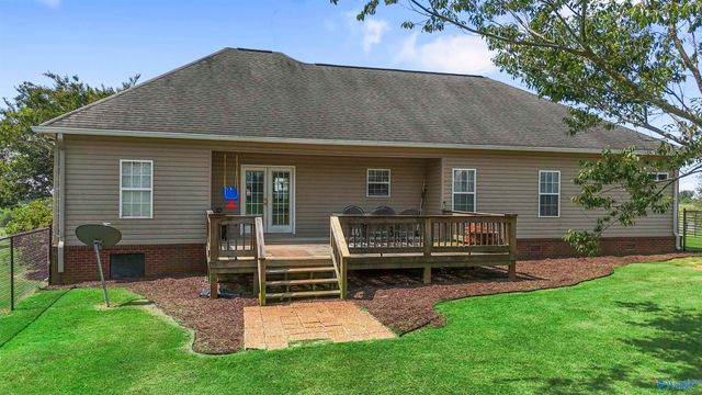 276 Brown Acres Road, Guntersville, AL 35976